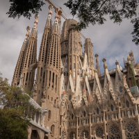 fijo-1-sagrada.png